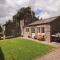 Crow Hall - Luxury Holiday Accommodation