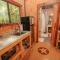The Tree House - تايلر