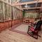 The Tree House - تايلر