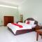RedDoorz Plus near Stadion Wijaya Kusuma
