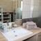 BASTIDE 9