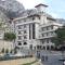 Hotel PANORAMA Kruje view on the castle and the old town - Krujë
