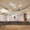 Saint Kate - The Arts Hotel