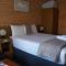 Royal Palms Motor Inn