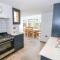 Duck Pond Cottage