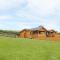 Manor Farm Lodges - Dragon Lodge - Newtown