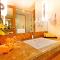 Hotel Bawa International