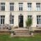 Maison De Plumes