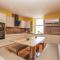 Gadlys House - Waters Edge