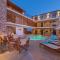 Dandelion Suites