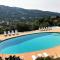 Beautiful gulf of St Tropez Mazet with large terrace, private area (swimming pools, tennis) - 罗克布伦河畔阿尔让