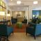 Days Inn & Suites by Wyndham Belmont