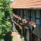 Hotel garni & Oma's Heuhotel 'Pension zur Galerie' - Barby