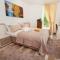 Sunny Rooms