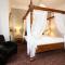Westone Manor Hotel