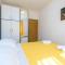 Apartments Jakov