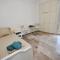 Central flat, 300m from the beach