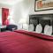 Quality Inn & Suites Gibsonia - Pittsburgh North