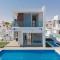 Villa Lynn Boutique Beachfront