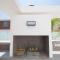 Villa Lynn Boutique Beachfront