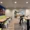 Super 8 by Wyndham Dresden