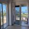 Foto: Beachfront Apartment 82/101