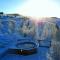 Cottage with Glass Bubble and Hot tub - Reykholt