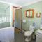 Ainslie Manor Guest House