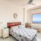 GECA’S House - Panoramic sea view studio