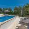 Holiday Home Villa Joy by Interhome - 诺维格勒伊斯特拉 Holiday Home Villa Joy by Interhome - 诺维格勒伊斯特拉
