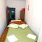 Apartments with parking space Makarska - 12211