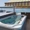 Luxury apartment by the sea with private whirlpool and terrace 50m2 - Поседар'є