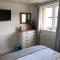 Buckfield Roost 3 bedroom Newlyn, free parking for 2 cars - نيلين