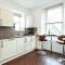 Carlton 2 a large modern Keswick appt with parking