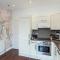 Carlton 2 a large modern Keswick appt with parking
