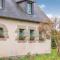 1 Bedroom Awesome Home In Penvénan