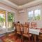 Cozy Home In Igalo With Wifi