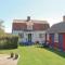 Awesome Home In Sölvesborg With Kitchen - Hällevik