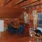 Foto: Three-Bedroom Holiday Home in Hervik 1/9