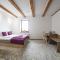 Coin Hotel