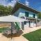 Gorgeous Home In Poljica With Kitchen