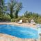 Gorgeous Home In Crillon Le Brave With Wifi - Crillon-le-Brave