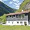 Foto: Three-Bedroom Holiday Home in Granvin