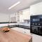 Riva Residence - 罗维尼