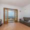 Foto: Three-Bedroom Apartment in Jablanac 1/32