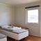 Foto: Three-Bedroom Apartment in Sandeid 11/15