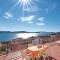 Two-Bedroom Apartment with Sea View in Seget Donji Foto: Two-Bedroom Apartment with Sea View in Seget Donji