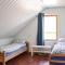 4 Bedroom Beautiful Home In Steinstø