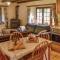 1 Bedroom Stunning Home In Guern