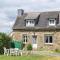 Lovely Home In Le Faouet With Kitchen - Le Faouët